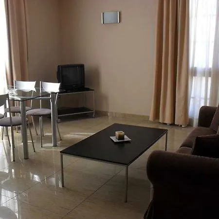 Apartahotel Bt Vent De Garbí 3*